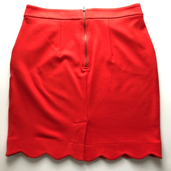 Anthropologie Darling Red Ponte Knit Scalloped Skirt - Picture 2 of 7